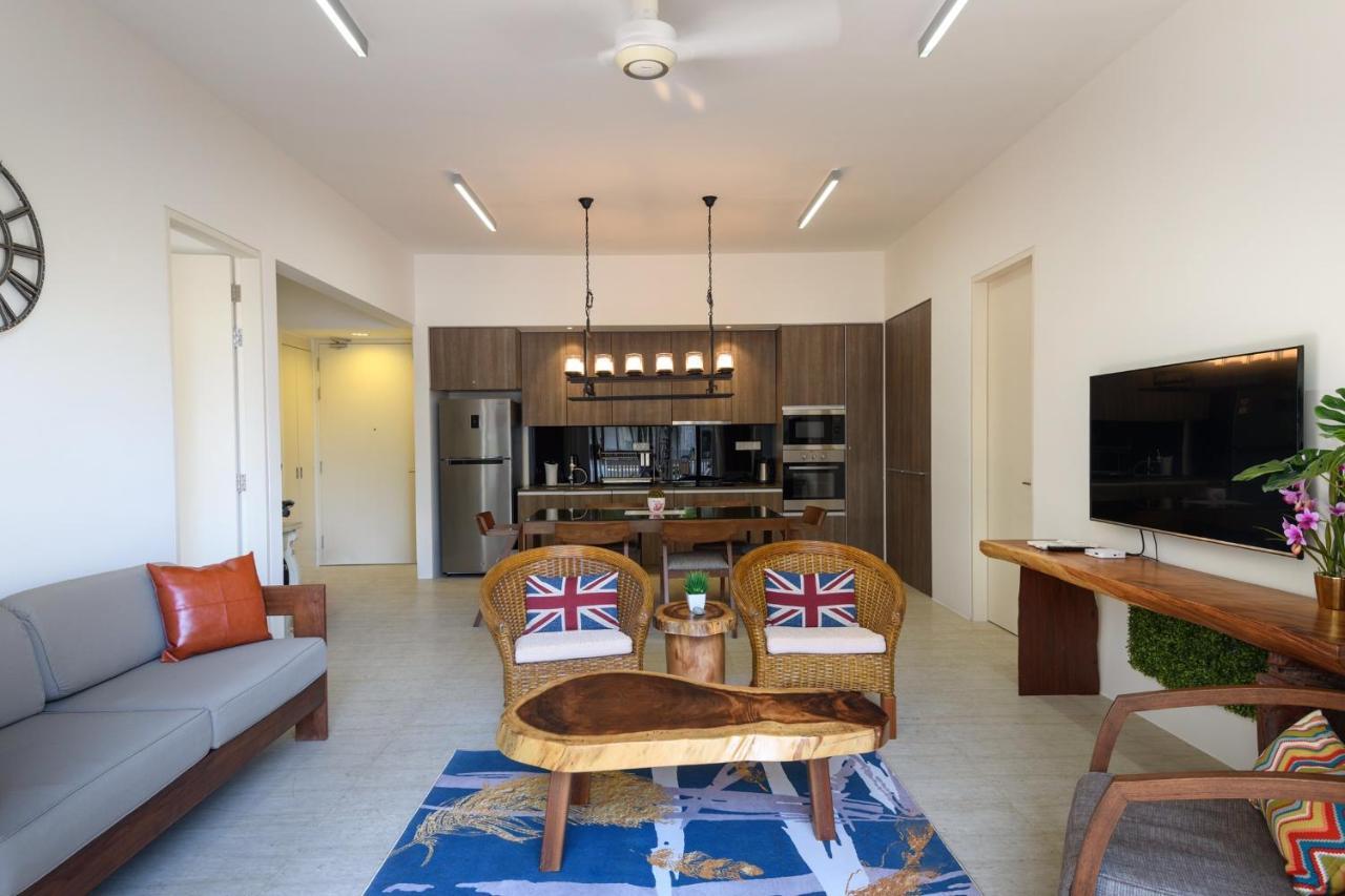 By The Sea Beach Front Apartment Batu Feringgi Exterior foto