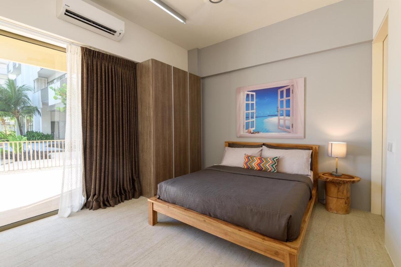 By The Sea Beach Front Apartment Batu Feringgi Exterior foto