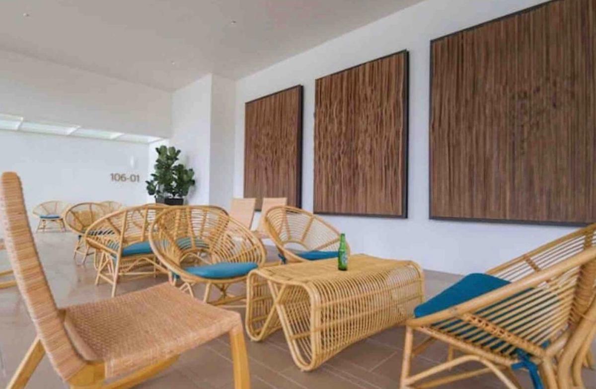 By The Sea Beach Front Apartment Batu Feringgi Exterior foto