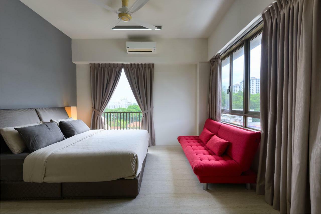 By The Sea Beach Front Apartment Batu Feringgi Exterior foto